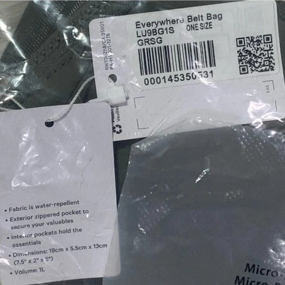 Lululemon Athletica Everywhere belt bag 1L, Grey Sage, SOLD OUT ONLINE - Picture 10 of 13